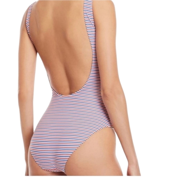 Onia Kelly One Piece Hibiscus Illusion Swimsuit Large Red White Blue NWT $195 - Picture 2 of 11